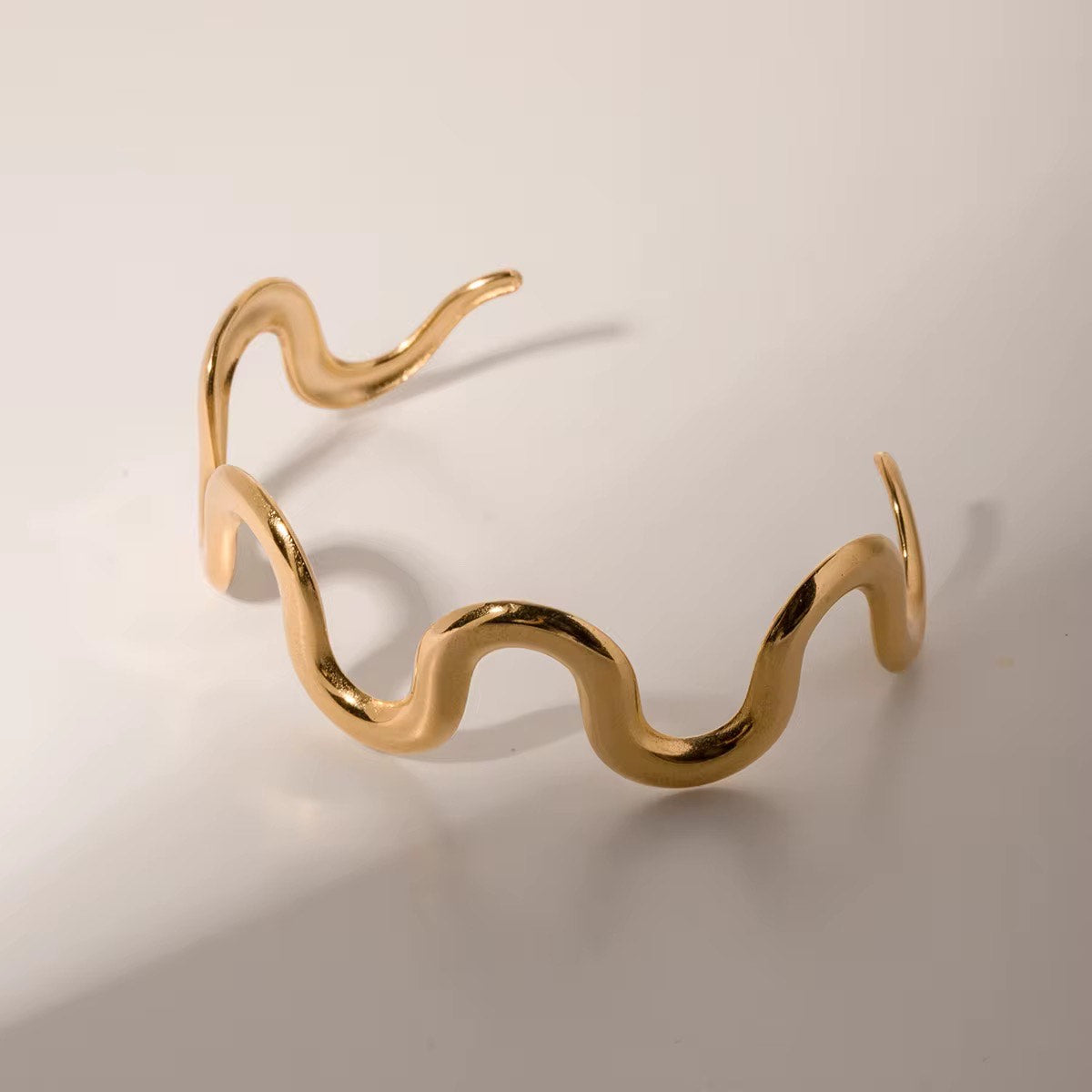 Wavy Bracelet